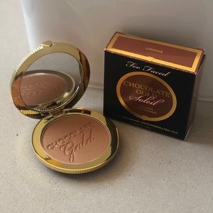 NEW Too Faced chocolate gold bronzer - luminous